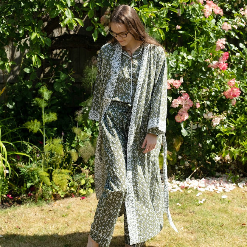 green leaf robe with matching pajamas