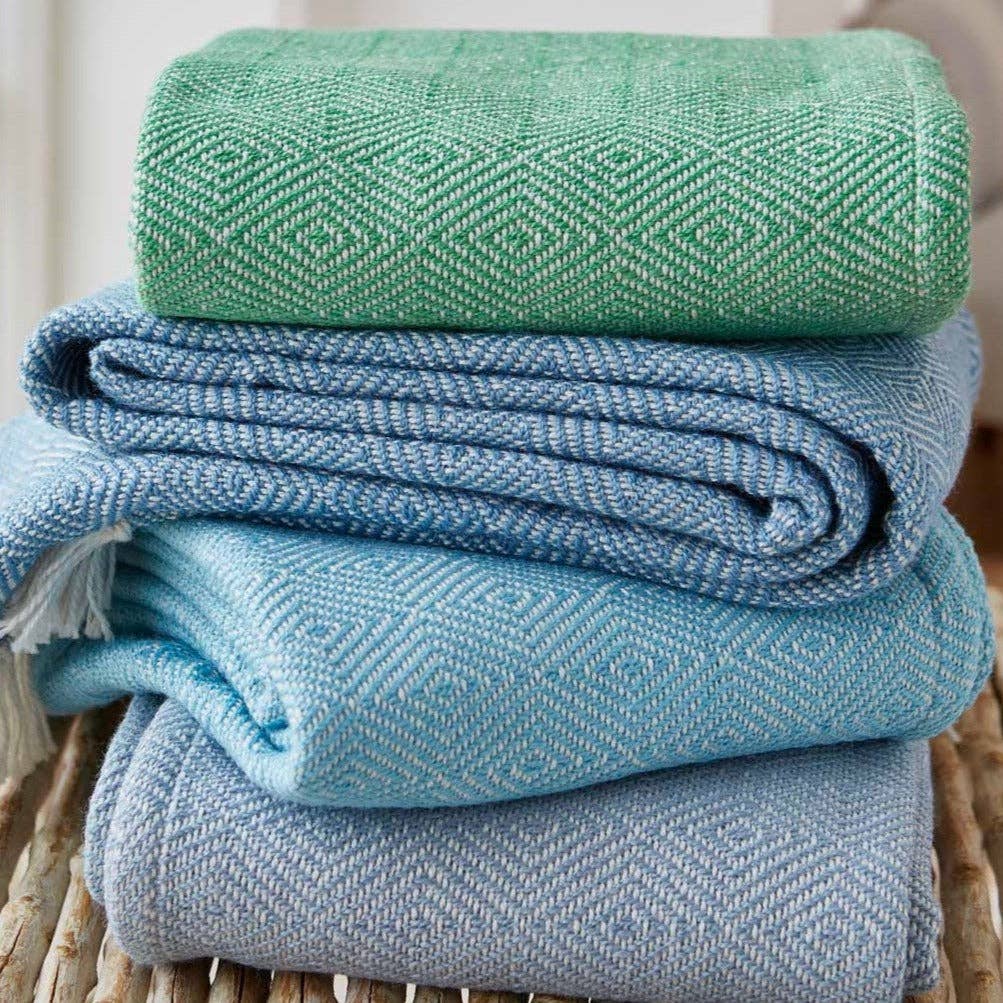 Diamond Lavender Blanket: 250cm x 130cm