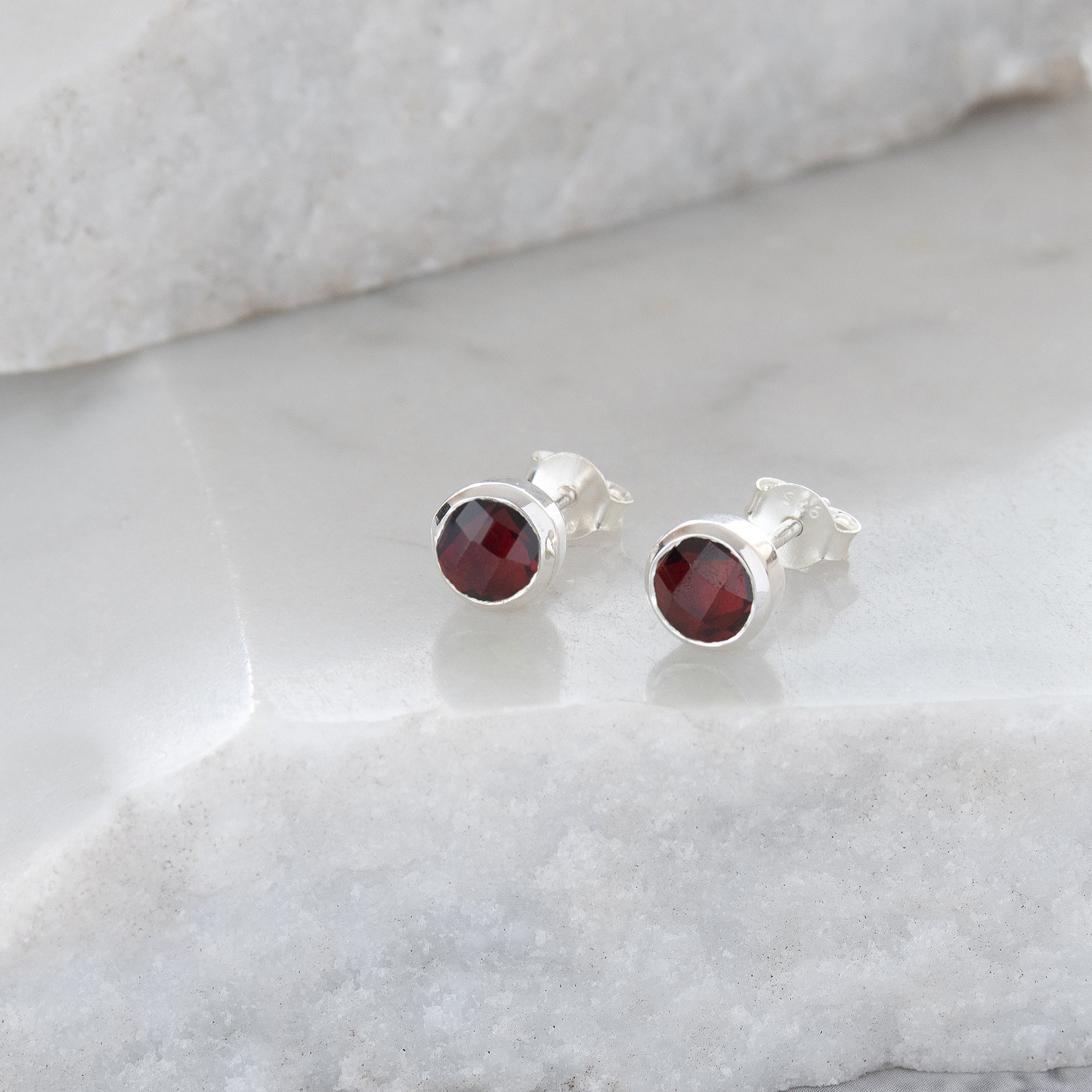 Birthstone Stud Earrings January: Garnet and Sterling Silver