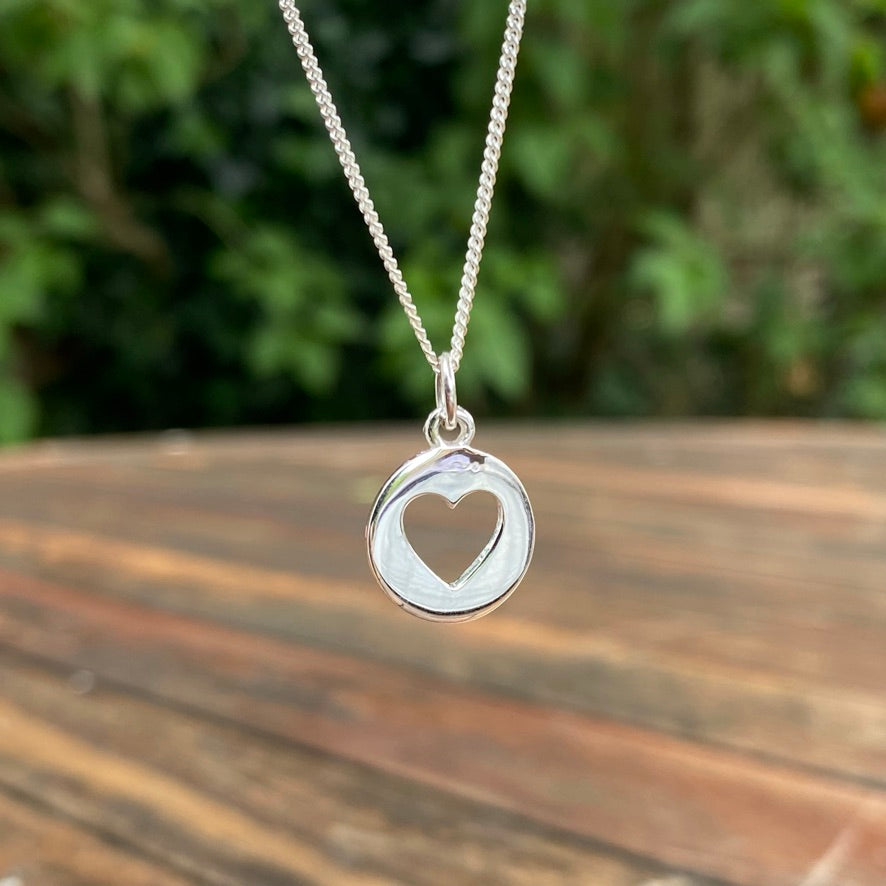 12mm Heart Silhouette Pendant Necklace