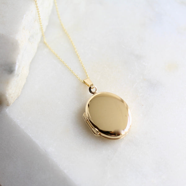 Oval Locket Necklace 9ct Solid Gold